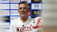 Diragukan Jadi Pelatih Lokal Tunggal di BRI Super League 2025/2026, Hendri Susilo: Saya Pelatih Kampung yang Rezekinya Baik